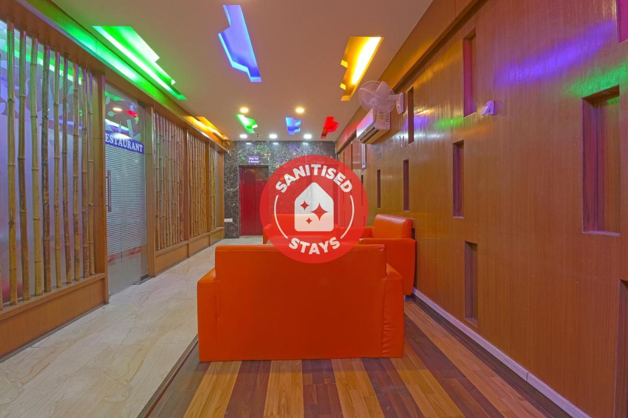 Oyo 834 Shree Balaji Hotel Faridabad Exteriör bild