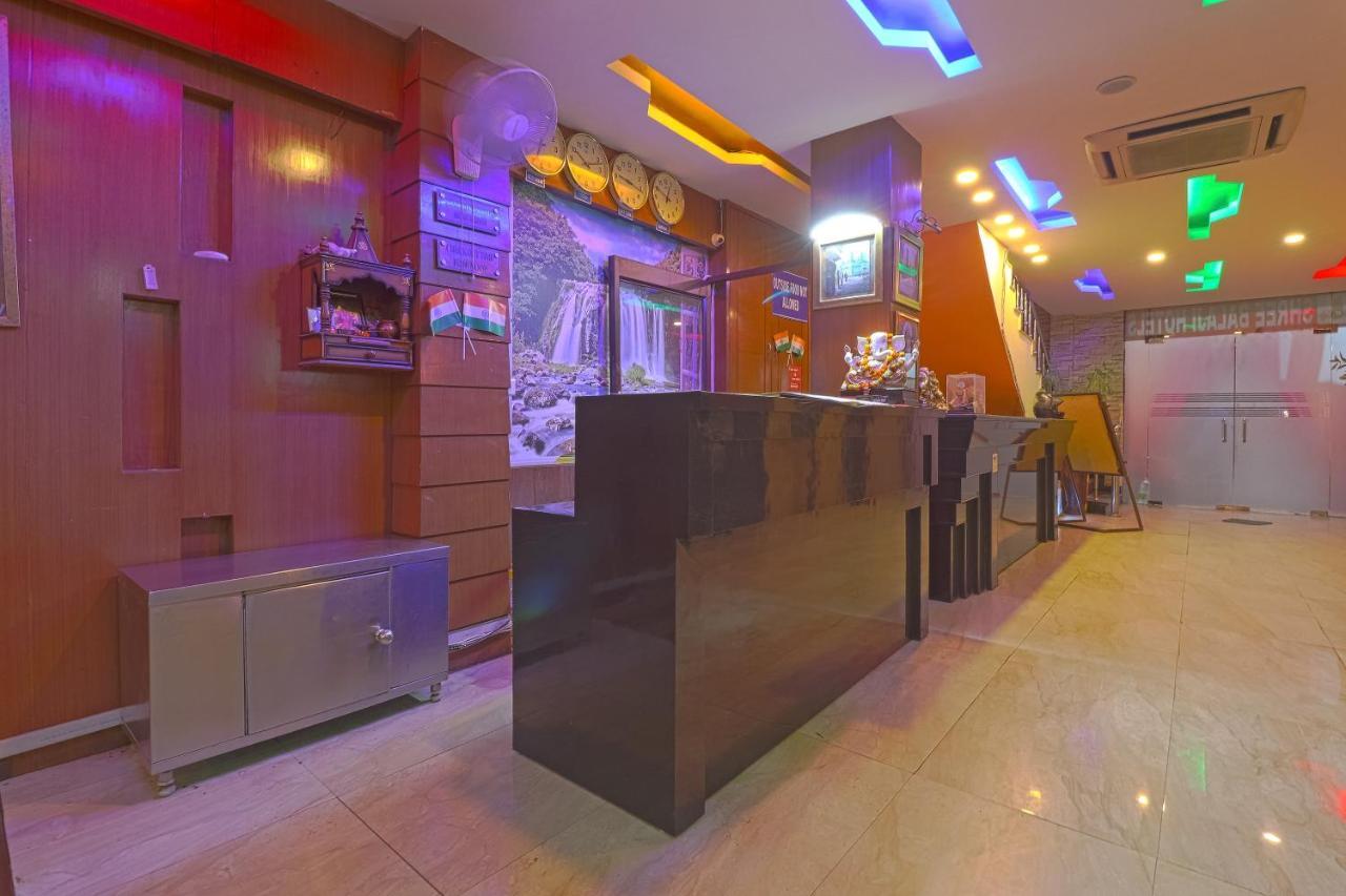 Oyo 834 Shree Balaji Hotel Faridabad Exteriör bild