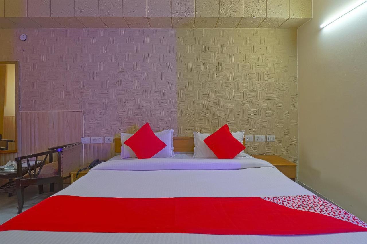 Oyo 834 Shree Balaji Hotel Faridabad Exteriör bild